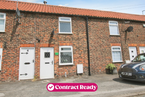3, Wrays Cottages, Main Street, Hull HU12 9EU