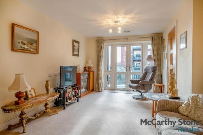 8634585-interior24.jpg