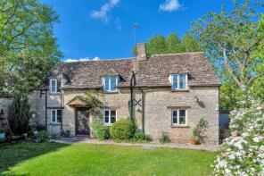 25 Lillibet Cottage, High Street, Cirencester GL7 5JT