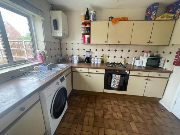 4 Bed House