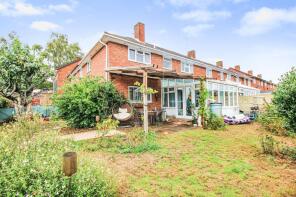 27, Medwall Green, Southampton SO19 6JP