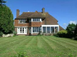 5, Garnet Drive, Eastbourne BN20 9AE