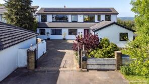 Fairwinds, Grants Field, The Downs, Cardiff CF5 6SB