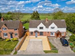 2, Church Bank, Binton CV37 9TH
