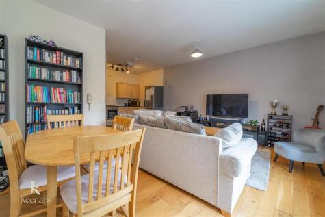 Cornmill Court, Waddington