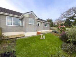 7 Khanfield, Churchfield Close, Penzance TR20 8ER
