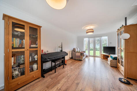 Acacia Close, Stanmore, HA7