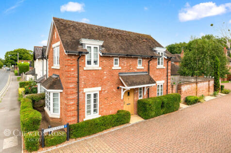 North Street, Winkfield