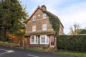 125, Grange View, North Street, Turners Hill RH10 4NP
