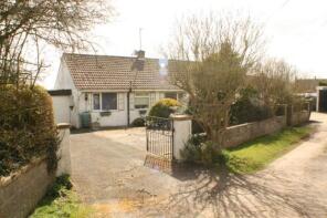 Luarca, School Lane, Grantham NG33 4AG