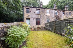 1, Woodbine Cottages, Bank Foot Lane, Armitage Bridge, Huddersfield HD4 7JR