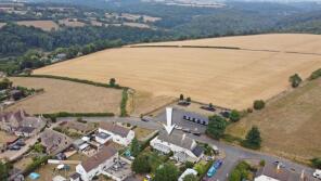 1, Highfields, Stroud GL6 8JA