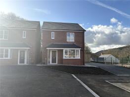 18, Clos Yr Ysgol, Clyne SA11 4AQ