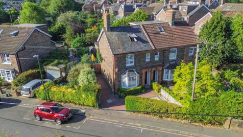 Gower Road, Haywards Heath, RH16