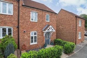 18, Lake View, Pontefract WF8 1JJ