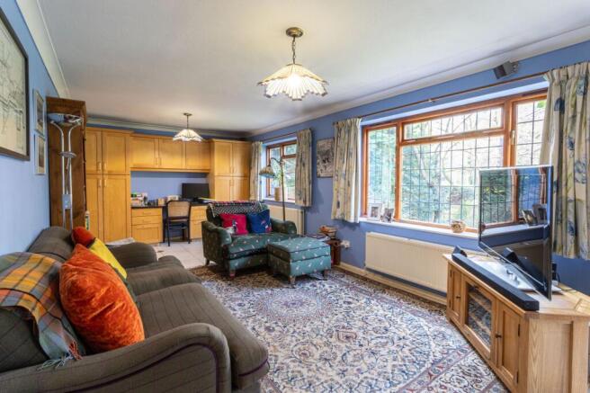 Sitting Room Area