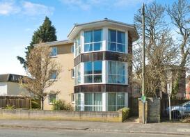 Flat 1, 139, Regents Park Road, Southampton SO15 8NT