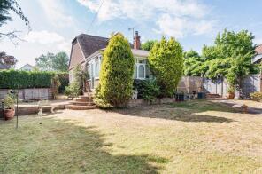 Bankside, Standen Street, Benenden, Cranbrook TN17 4HP