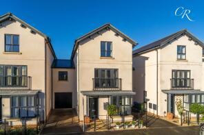 20, Flora Close, Cheltenham GL52 3HY