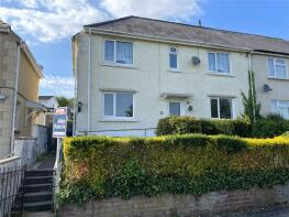 33, Spencer Terrace, Lower Cwmtwrch, Swansea SA9 1EE