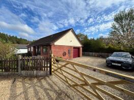 Lyng Mel Bungalow, Wesley Road, Lydney GL15 4RG