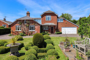 The Rosery, Basingstoke Road, Alresford SO24 9DL