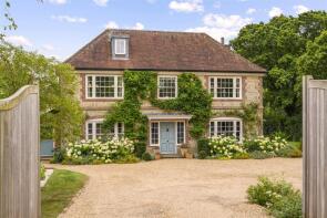 Hazeldown House, Station Road, Midhurst GU29 0JT