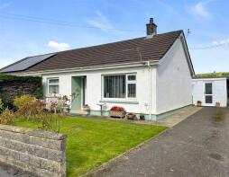 19, Trem Y Foel, Penrhiwllan SA44 5NN