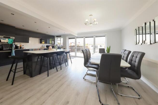 Kitchen/dining room