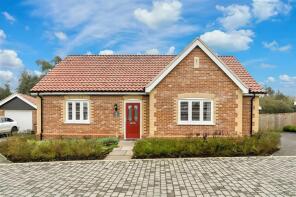 3, Laurel Close, Ipswich IP9 2FT