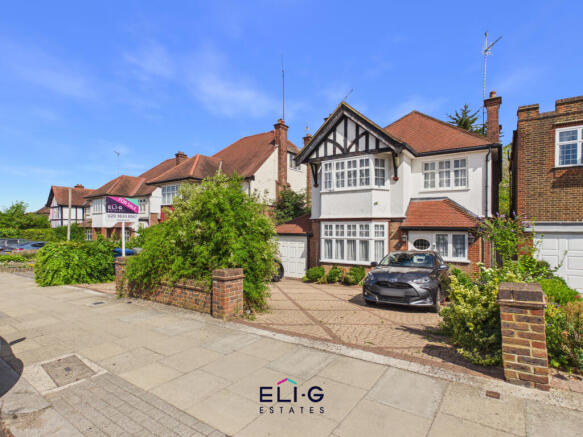 4 bed detached house with tremendous potential ST