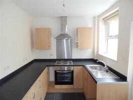 31, Railway Street, Llanhilleth, Abertillery NP13 2JD