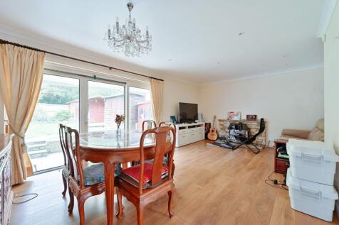 Mount Close, Hemel Hempstead, HP1