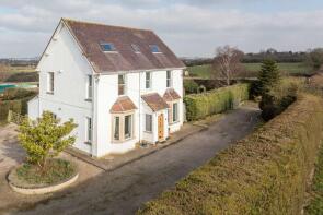 Folly Farm, Tewkesbury Road, Coombe Hill, Gloucester GL19 4AN