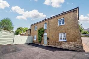 4 Globe House, West End, Ely CB6 3TE