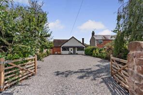 4, Walkers Lane, Farndon, Chester CH3 6QY