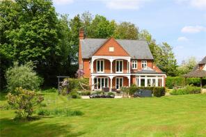 2, Ranmore Meadows, Crocknorth Road, Dorking RH5 6SL