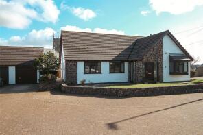4, Buckland View, Bideford EX39 5LN