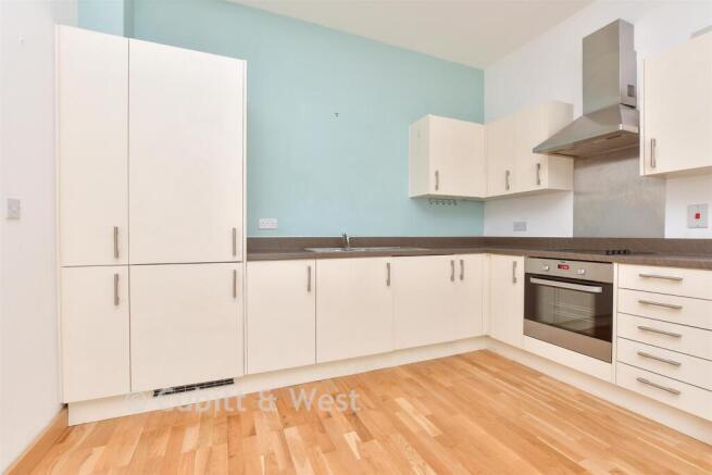 Lounge / Kitchen