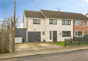 1, Aldis Avenue, Stowmarket IP14 2DJ