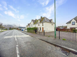 19, Kilmallie Road, Caol, Fort William PH33 7BY