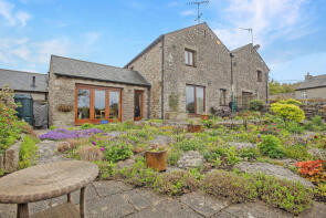 2, Temple Court, Carnforth LA5 9UD