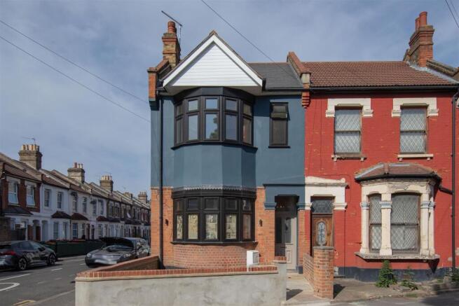 Reginald Road, E7