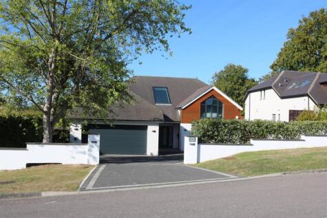 Yarm Way, South Leatherhead KT22