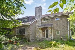 Newlands, Hawthorn Close, Winchester SO21 3DQ