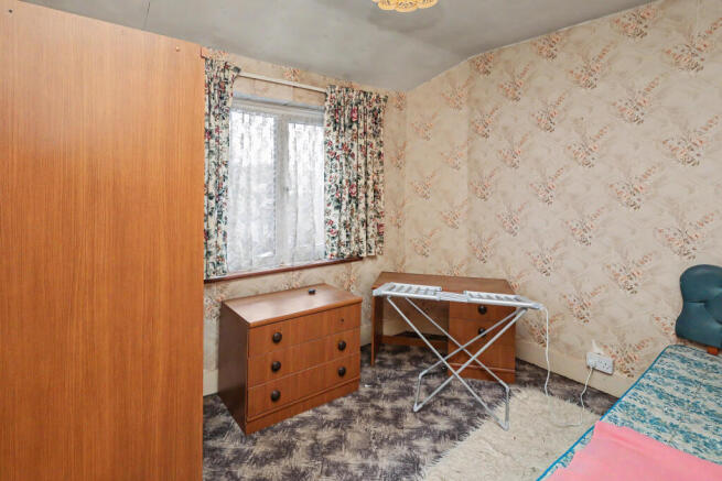 30 Southern Drive, Loughton, IG10 3BU