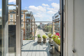 Flat 35, 117 Castle Place, High Street, Southampton SO14 2EA