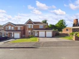 2, Dandy Mill View, Pontefract WF8 2UZ