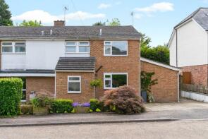 2, The Grove, Bury Green, Ware SG11 2EZ