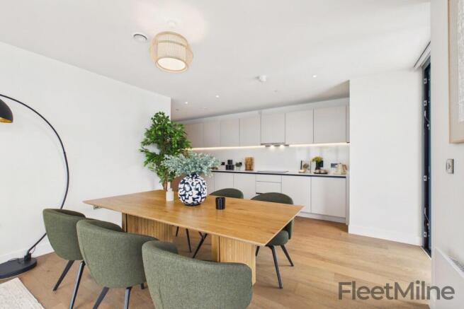 Lounge/dining room